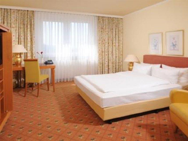 海德堡市中心莱昂纳多酒店 客房 照片